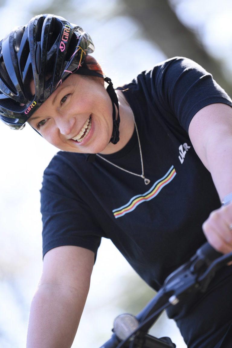 Stacy Gripping Handlebars